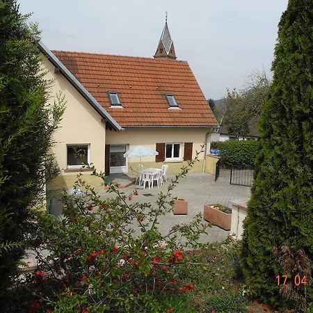 Au Pied Du Chateau Lichtenberg Room photo